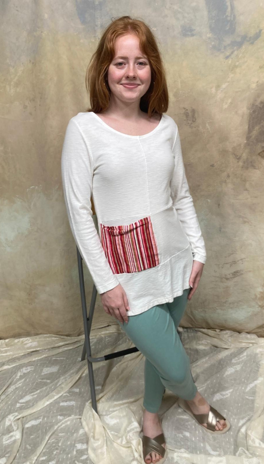 Artsy Long Sleeve Pocket Top in Organic Cotton
