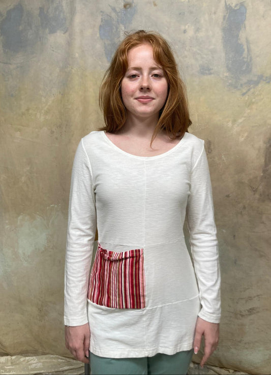 Artsy Long Sleeve Pocket Top in Organic Cotton